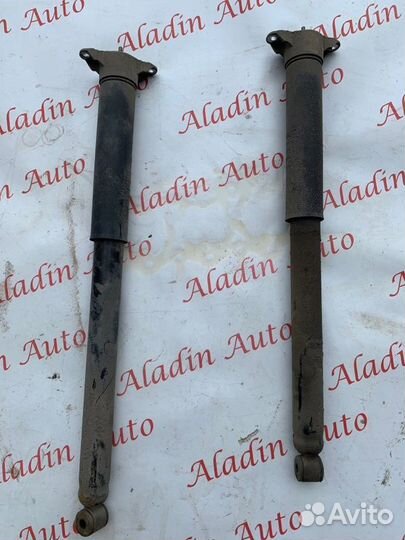 Амортизатор задний Ford Focus 3 седан 1.6 2011