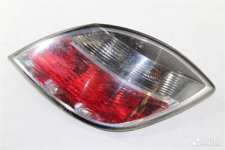 Фонарь задний правый Opel Astra H