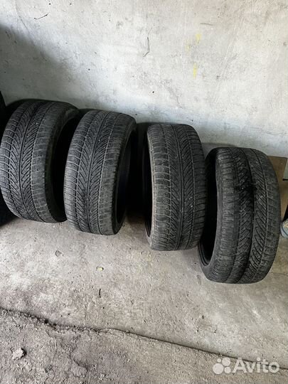 Goodyear UltraGrip 8 Performance 225/45 R17