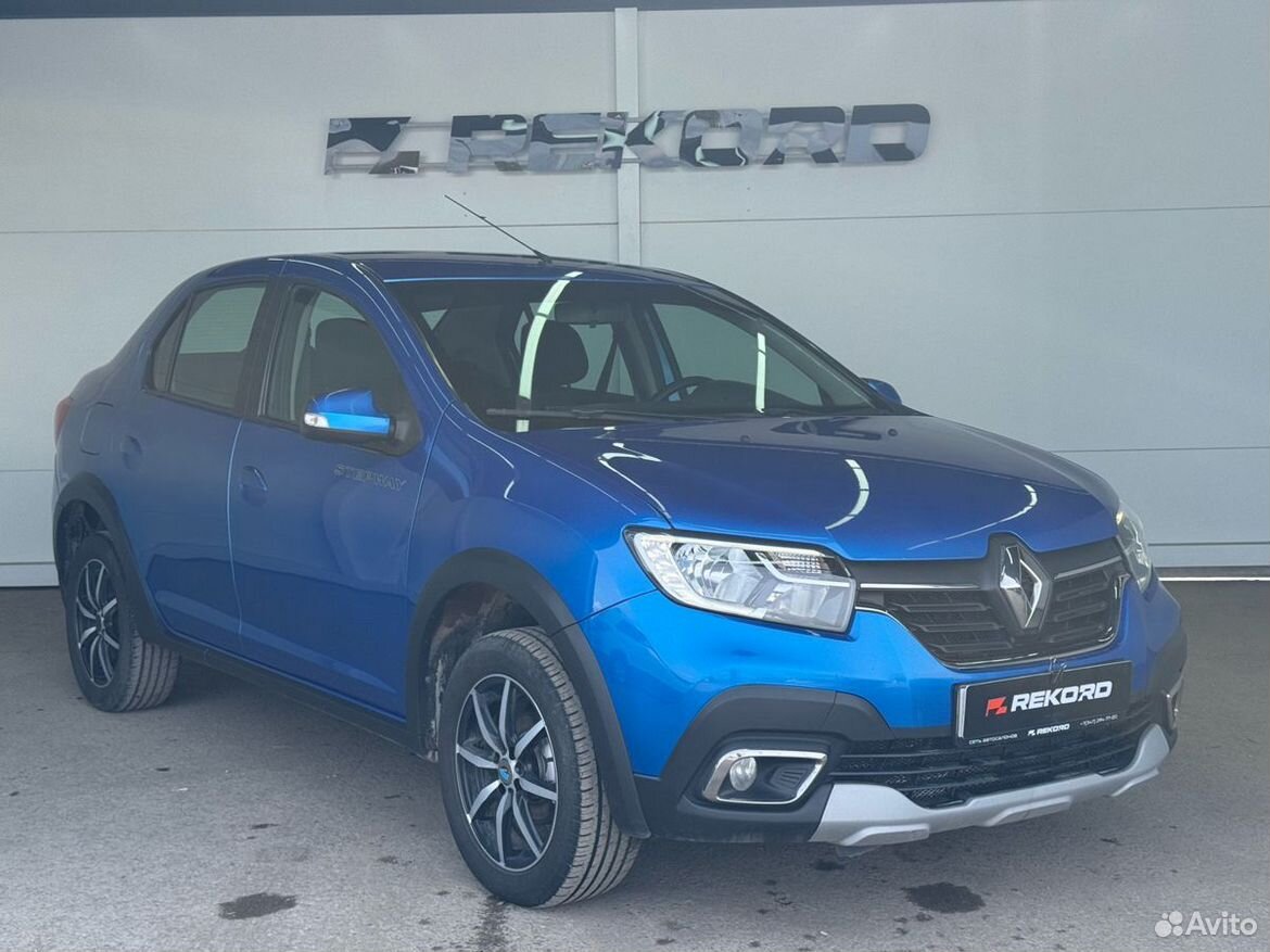 Renault Logan Stepway 1.6 MT, 2020, 151 000 км