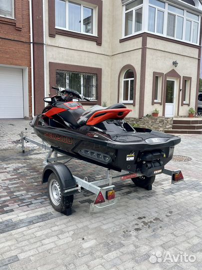 BRP Sea-Doo RXT-X 260