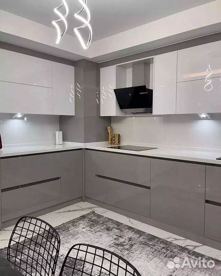 Глянцевая кухня