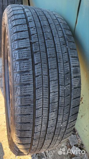 Продам зимние колеса