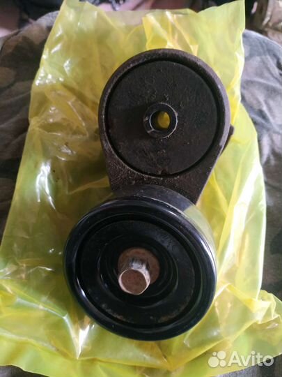 Натяжитель ремня hyundai Kia 1.6