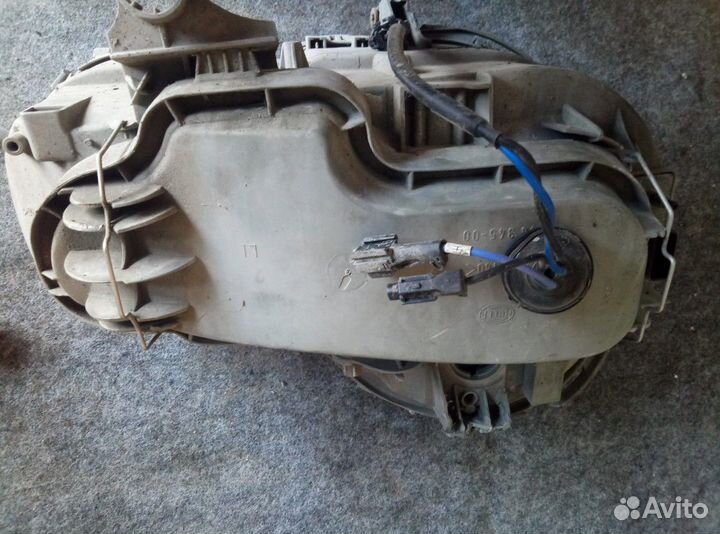 Фара левая Mercedes W210 1996