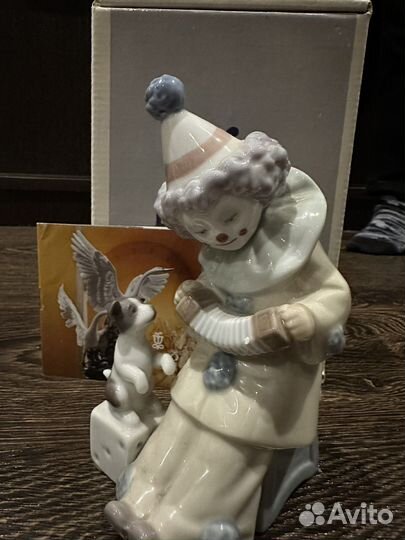 Статуэтка клоун