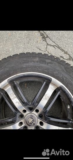 Nokian Tyres Hakkapeliitta 5 235/60 R18