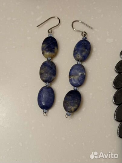 Бусы и серьги из натуральных камней