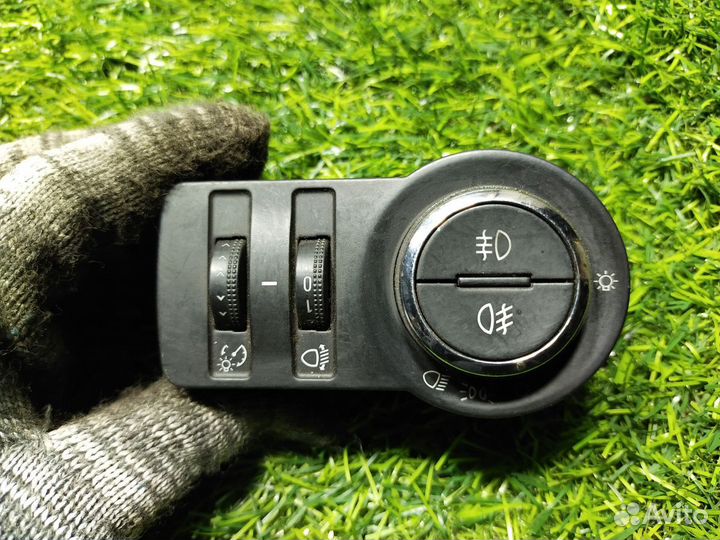 Блок включения света Opel Astra (J) IV