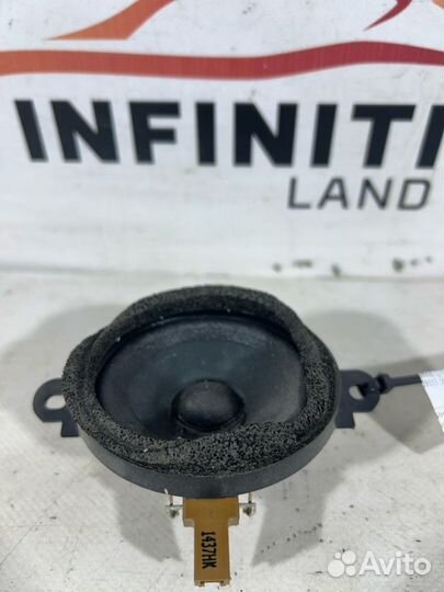 Динамик двери bose Infiniti Q70 M25 M37 M56 Y51