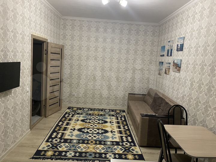 1-к. квартира, 40 м², 3/17 эт.