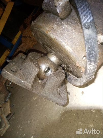 Цилиндр подъема кузова