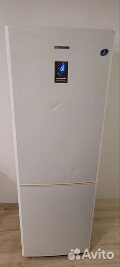 Холодильник Samsung Full No Frost