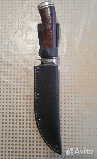 Нож охотничий ручной работы в ножнах