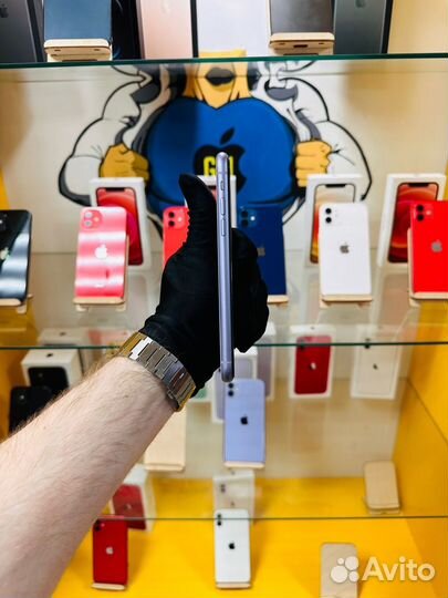 iPhone 11, 128 ГБ