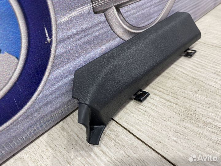 Накладка порога на порог Geely MK cross Лев