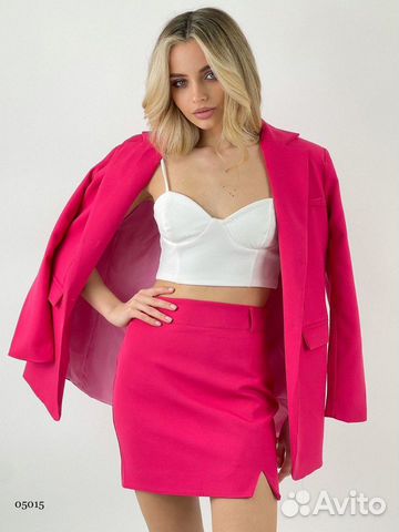 Костюм женский новый