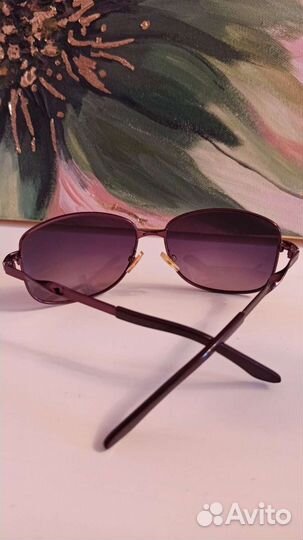 Солнцезащитные очки женские