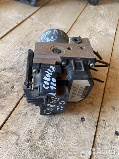 Блок Abs Toyota Corolla 120