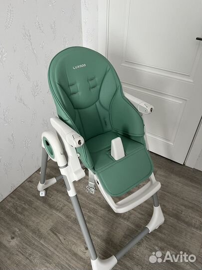 Стульчик для кормления luxmom q1