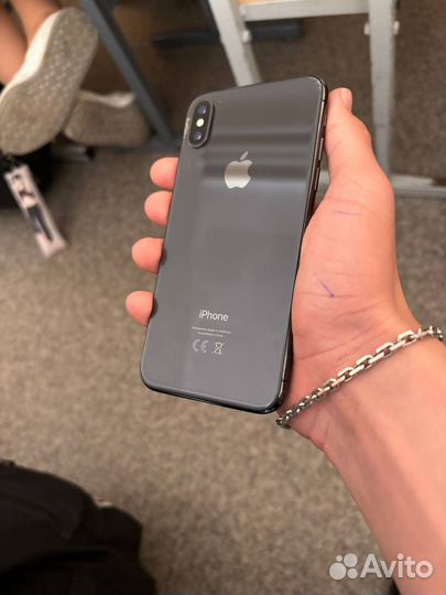 iPhone X, 256 ГБ