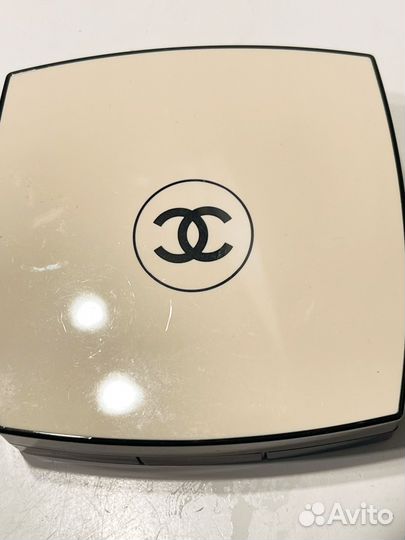 Пудра Chanel N10 Les Beiges