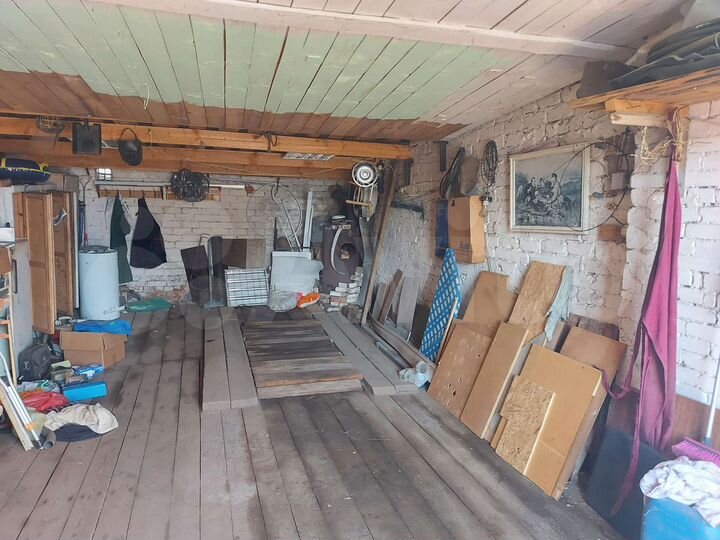 Гараж, > 30 м²