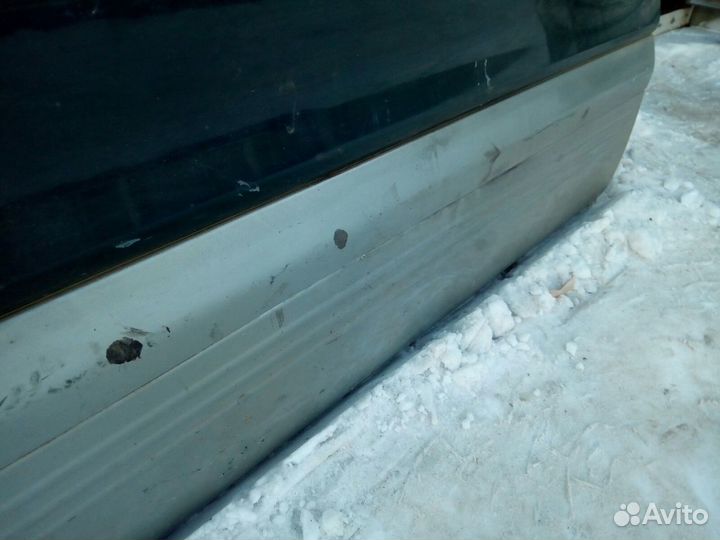 Mitsubishi RVR с 91г. - Передняя левая дверь Б/У