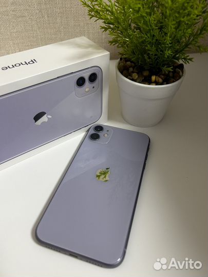 iPhone 11, 64 ГБ
