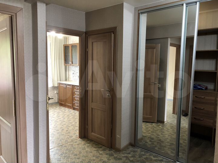 2-к. квартира, 54 м², 3/5 эт.