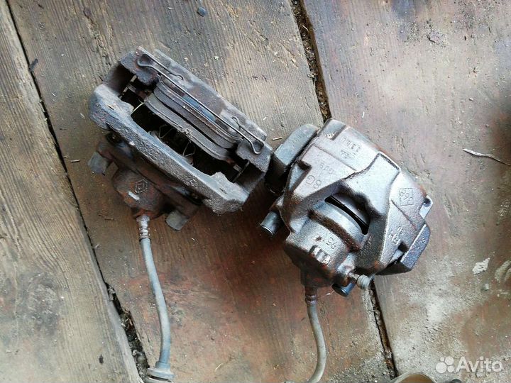 Передний суппорт Renault Fluence megane 3 scenic