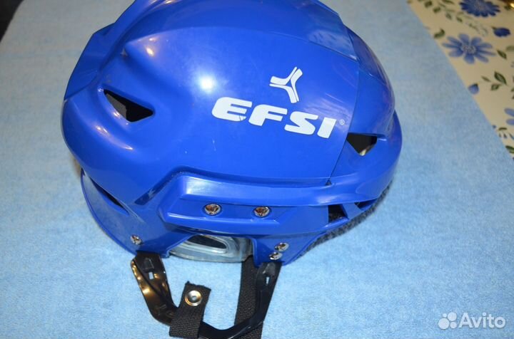 Детский хоккейный шлем