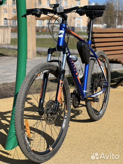 Горный хардтейл giant ATX 27.5