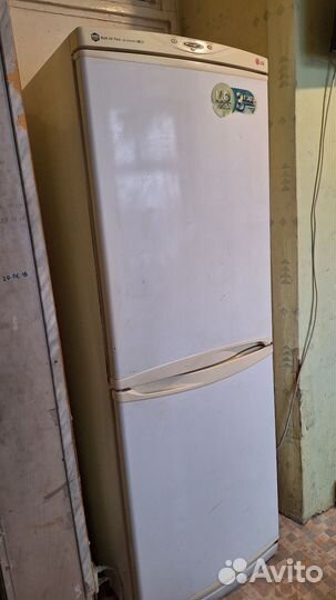Холодильник бу lg