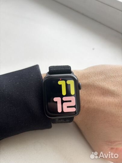 Часы apple watch SE 44mm