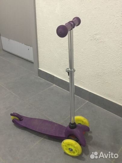 Самокат детский трехколесный
