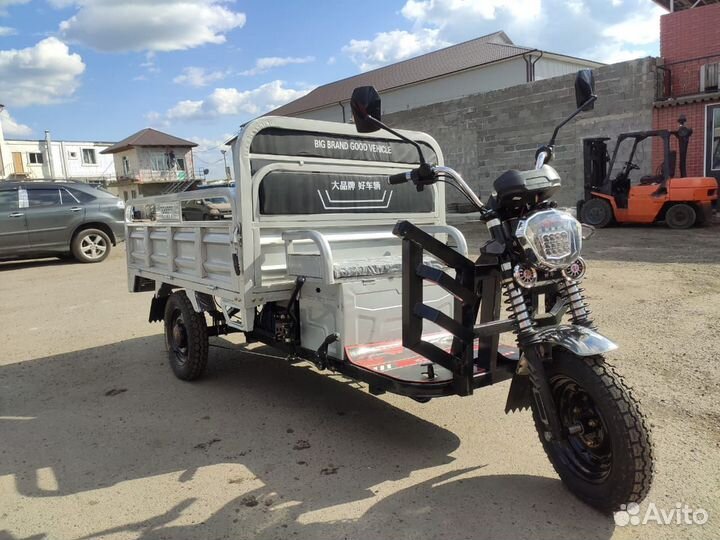 Электрический грузовой мотоцикл