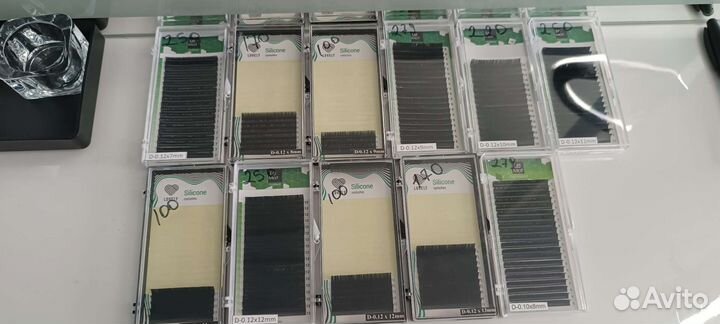 Для наращивания ресниц