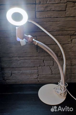 Штатив для телефона с лампой