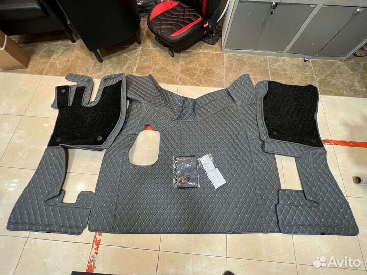 3d коврики из экокожи Volvo FH 2000-2013, механика