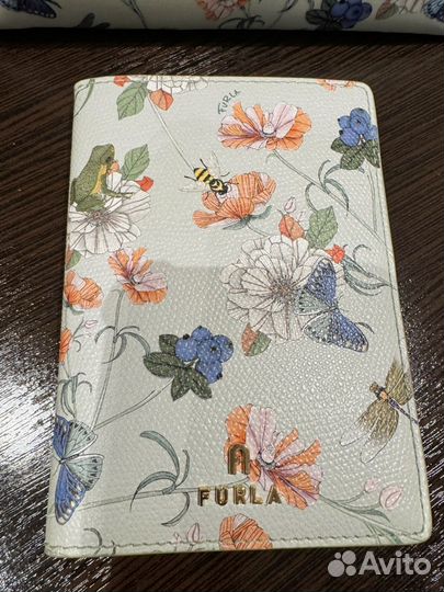 Косметичка и паспортница furla