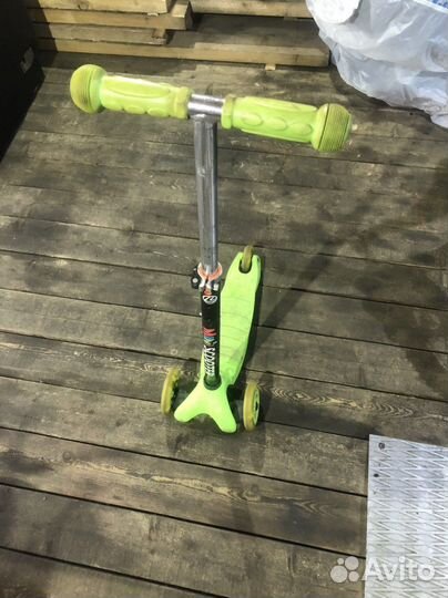 Самокат детский трехколесный светящиеся колеса