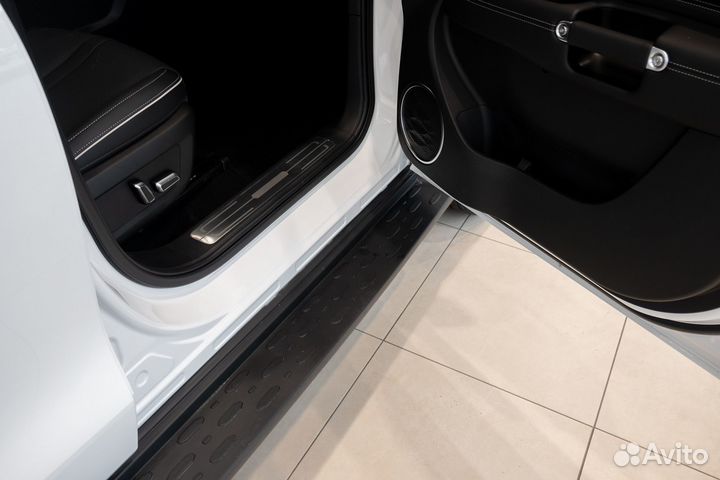 Tank 300 2.0 AT, 2024