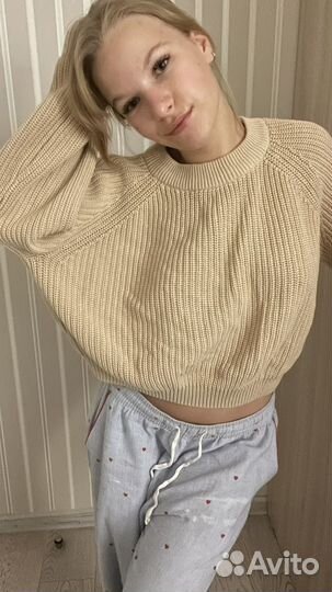 Свитер женский 2