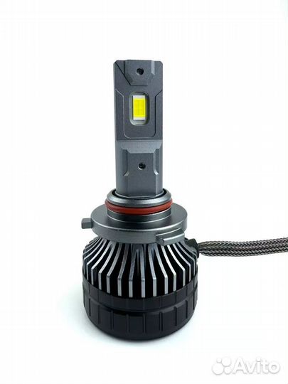 Автомобильные светодиодные LED лампы HB3-9005