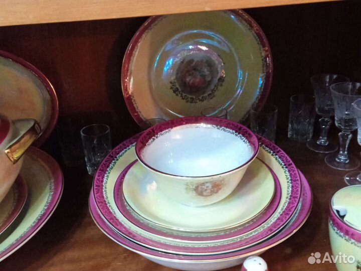 Сервиз столово-чайный на 12 персон