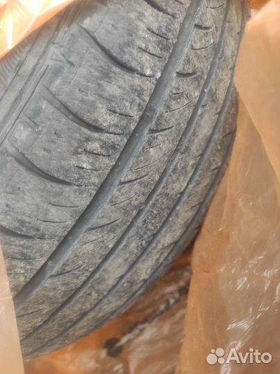 Dunlop SP Touring T1 205/55 R16