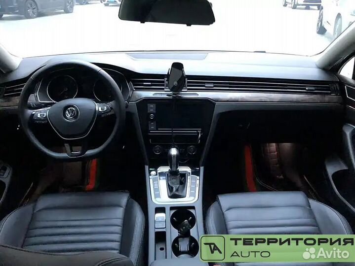 Volkswagen Magotan 2.0 AMT, 2021, 30 000 км