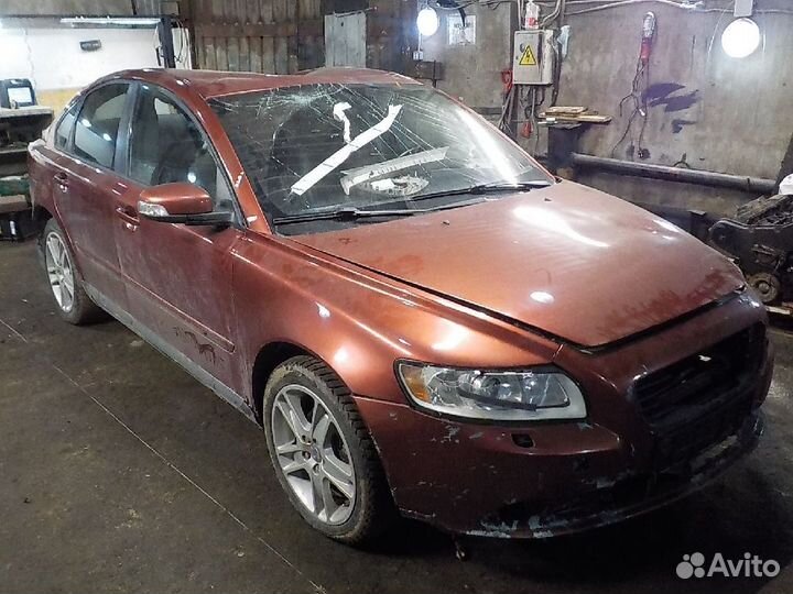 Volvo S40 2008 разбор