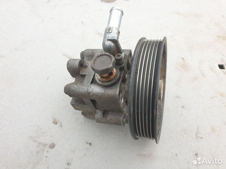 Насос гур гидроусилителя Nissan X-Trail T30